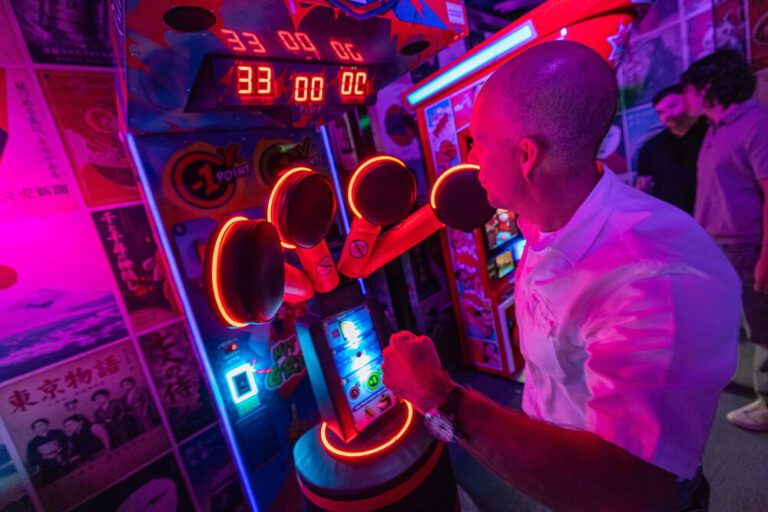 Sfeerbeeld Kanpai Arcade bij All in Echt