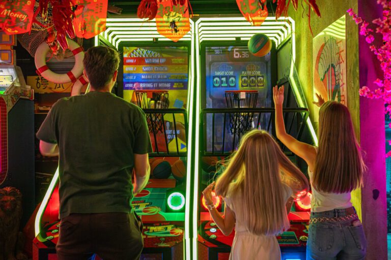 Japanse arcade in All in Echt